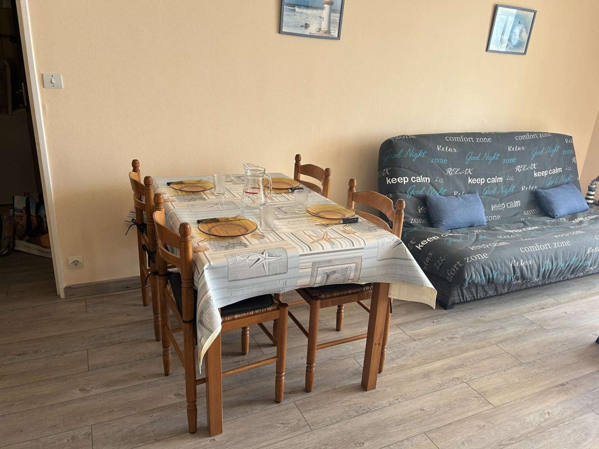 Appartement 2 Pieces Avec Balcon Et Parking A Saint-Gilles-Croix-De-Vie - Fr-1-224-39 Buitenkant foto