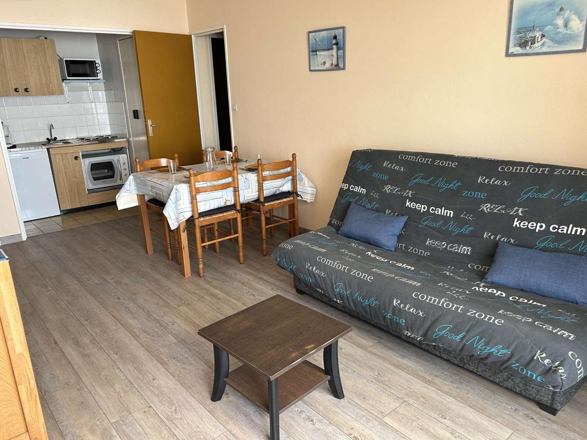 Appartement 2 Pieces Avec Balcon Et Parking A Saint-Gilles-Croix-De-Vie - Fr-1-224-39 Buitenkant foto